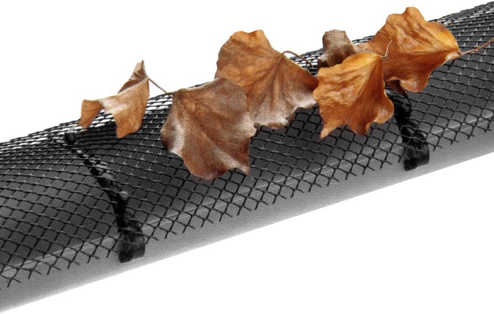MONZANA® Dachrinnenschutz 12m inkl. 32 Befestigungsclips wetterfest Laubschutz Regenrinne Laubfang zuschneidbar schwarz — Ansicht 3