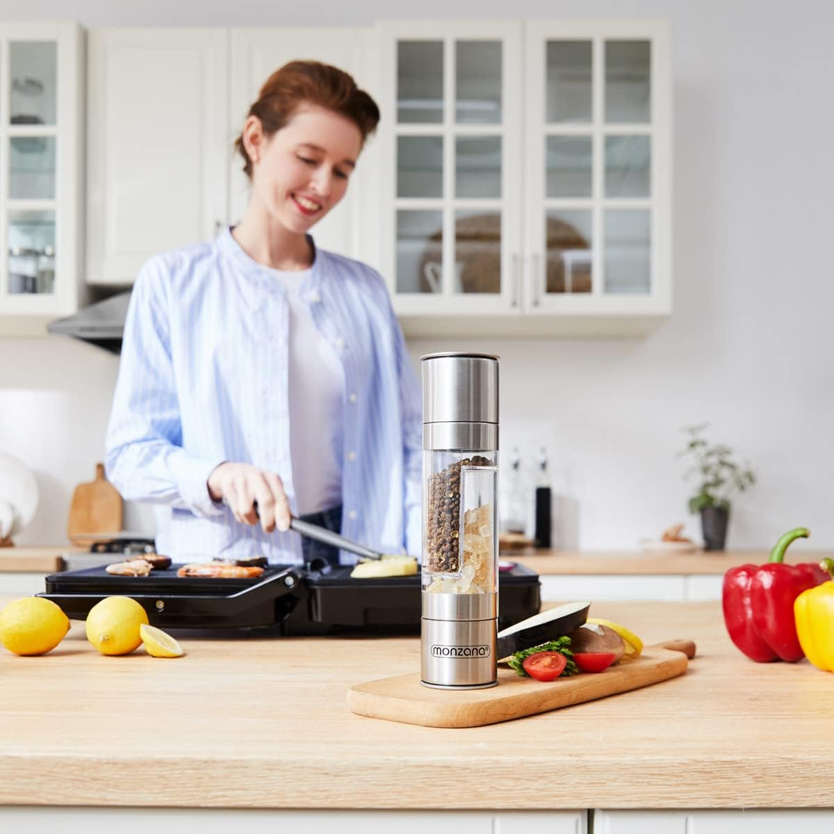 MONZANA® Salz und Pfeffermühle 2in1 2er Set Edelstahl Gewürzmühle mit Keramikmahlwerk Verstellbar für Salz Pfeffer Chili Kräuter BPA-frei mit Deckeln — Ansicht 3