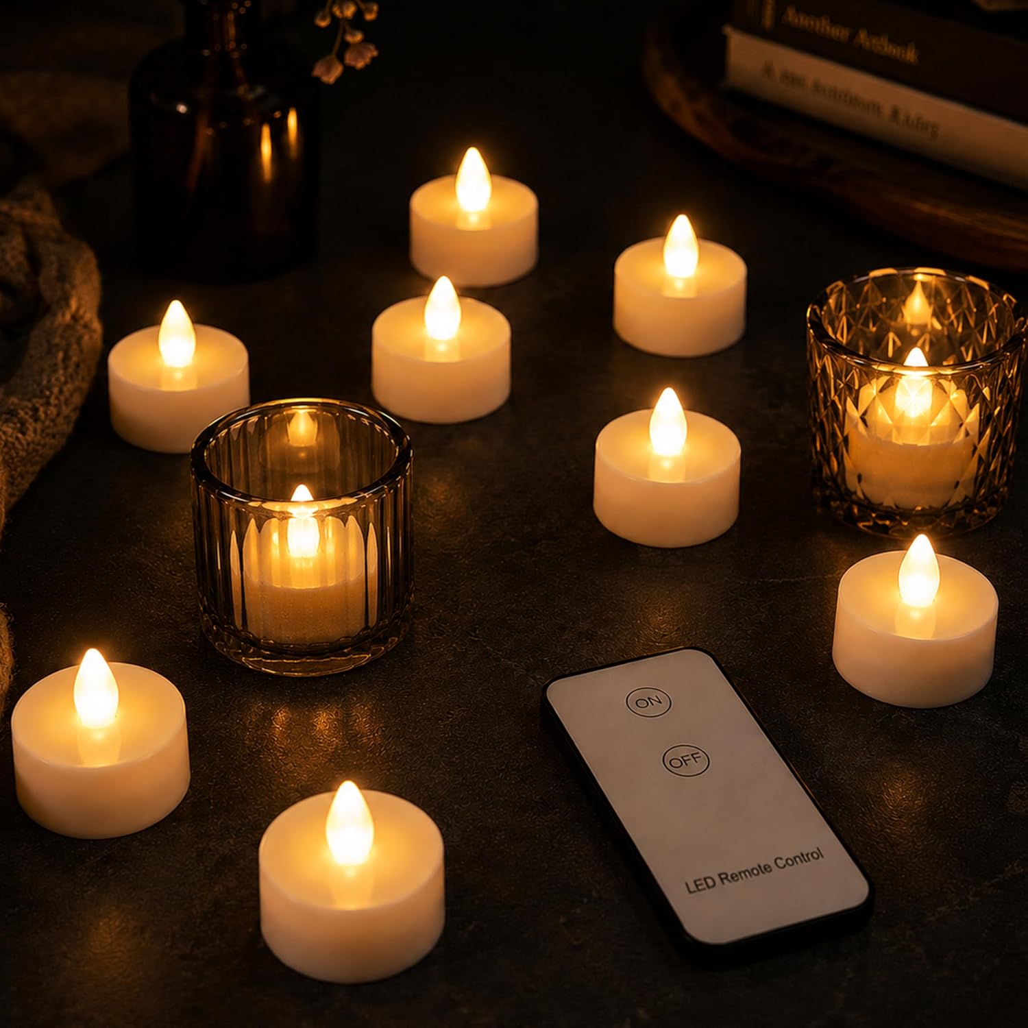 Monzana® Teelichter LED +300H elektrisch flackernd mit Fernbedienung mit Batterien flammenlose realistische Kerzen hell warm weiß 10er Set je 3,7cm